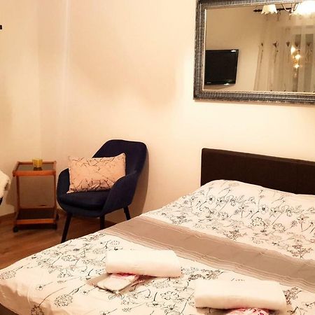 Central Apartment Dumdix Brasov Exterior photo